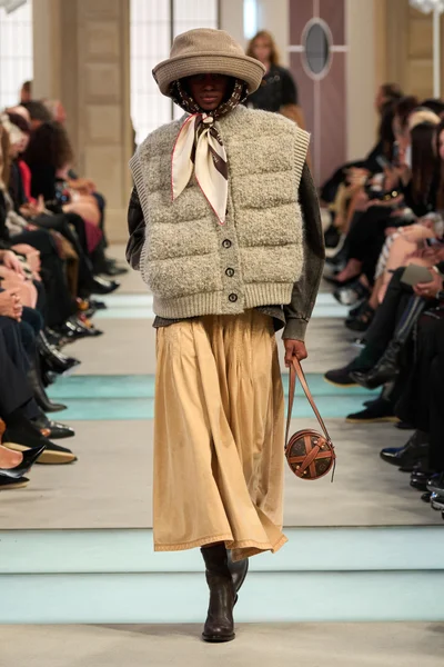 Look 59